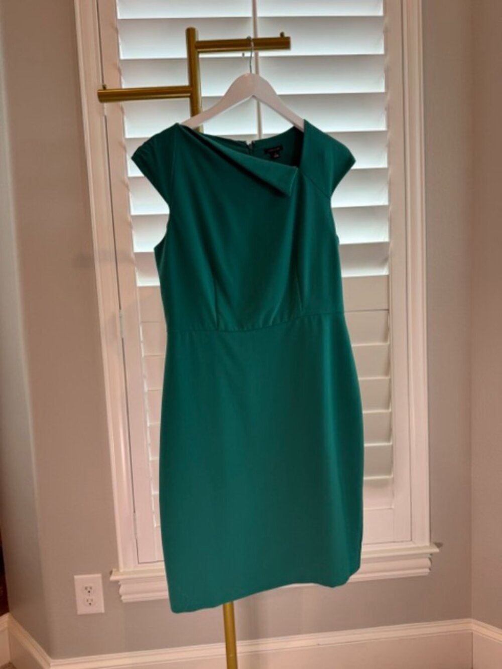Ann Taylor Emerald Green Draped Neck Sheath Dress Size 10